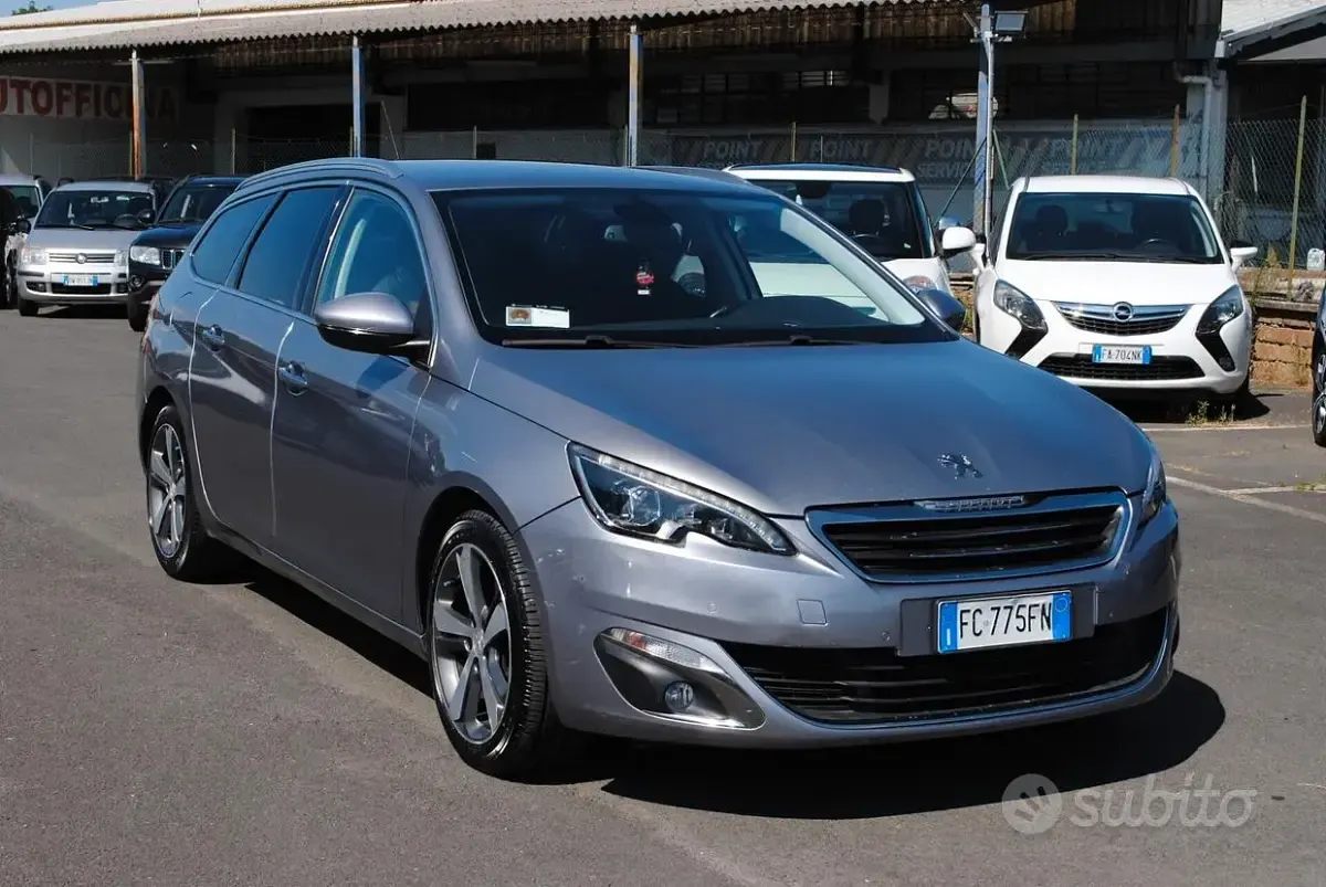 Usata Peugeot 308 SW 120 CV (88 kW) 2016 Grigio Station wagon