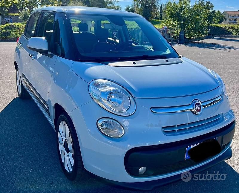 Usata Fiat 500L Lounge 85 CV (62 kW) 2012 Blu Monovolume