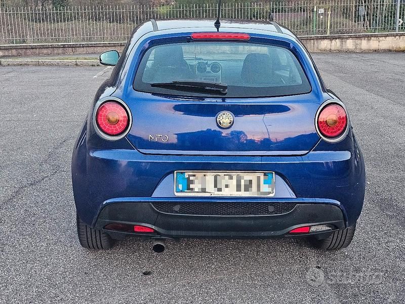 Usata Alfa Romeo MiTo 78 CV (57 kW) 2011 Blu Utilitaria