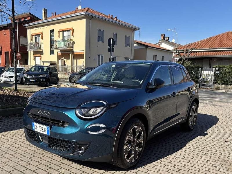 Usata Fiat 600 La Prima 101 CV (74 kW) 2024 SUV