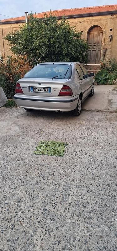 Usata Honda Civic 2000 Grigio Berlina