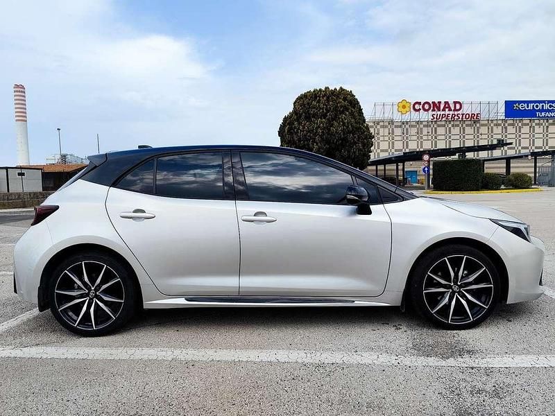 Usata Toyota Corolla Sport 140 CV (102 kW) 2024 Berlina