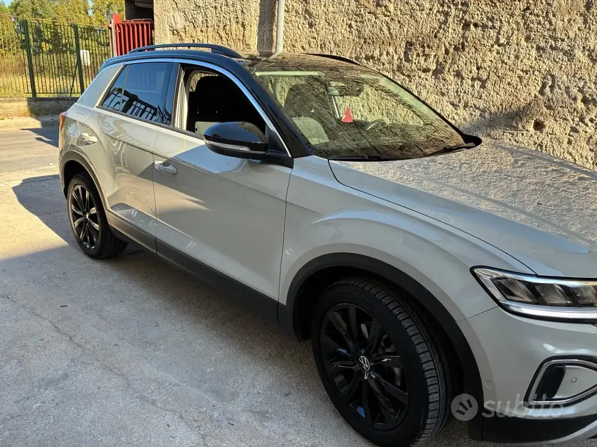 Usata VW T-Roc Sport 150 CV (110 kW) 2023 SUV