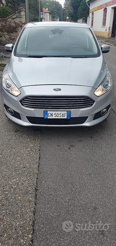 Usata Ford S-MAX S 150 CV (110 kW) 2018 Grigio Monovolume