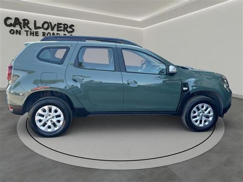 Usata Dacia Duster Expression 101 CV (74 kW) 2023 Verde scuro SUV