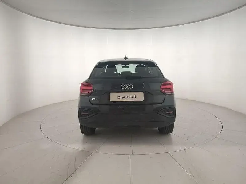 Usata Audi Q2 Admired 115 CV (84 kW) 2023 Grigio SUV