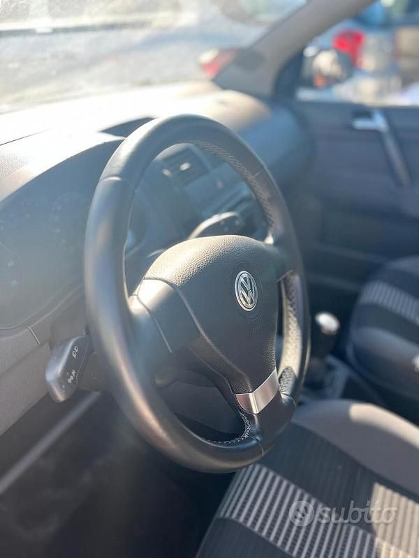 Usata VW Polo Comfortline 70 CV (51 kW) 2009 Grigio Utilitaria
