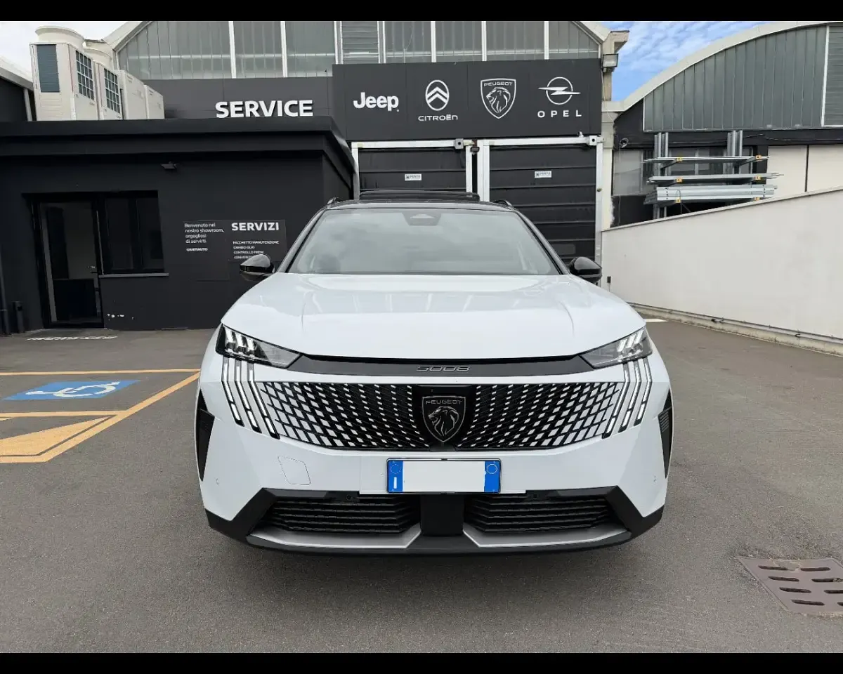 Occasion Peugeot 5008 GT 145 ch (106 kW) 2025 Blanc SUV
