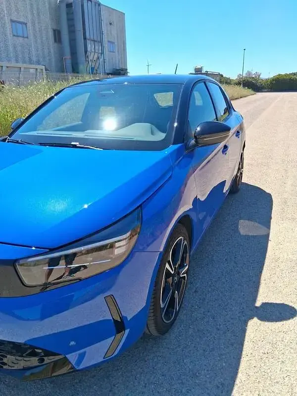 Usata Opel Corsa S 101 CV (74 kW) 2026 Utilitaria