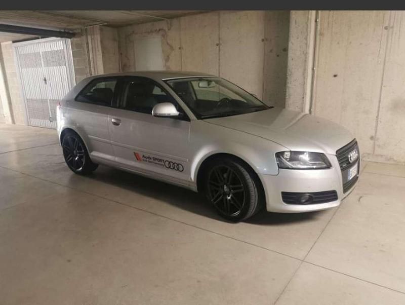 Usata Audi A3 Ambiente 200 CV (147 kW) 2001 Utilitaria