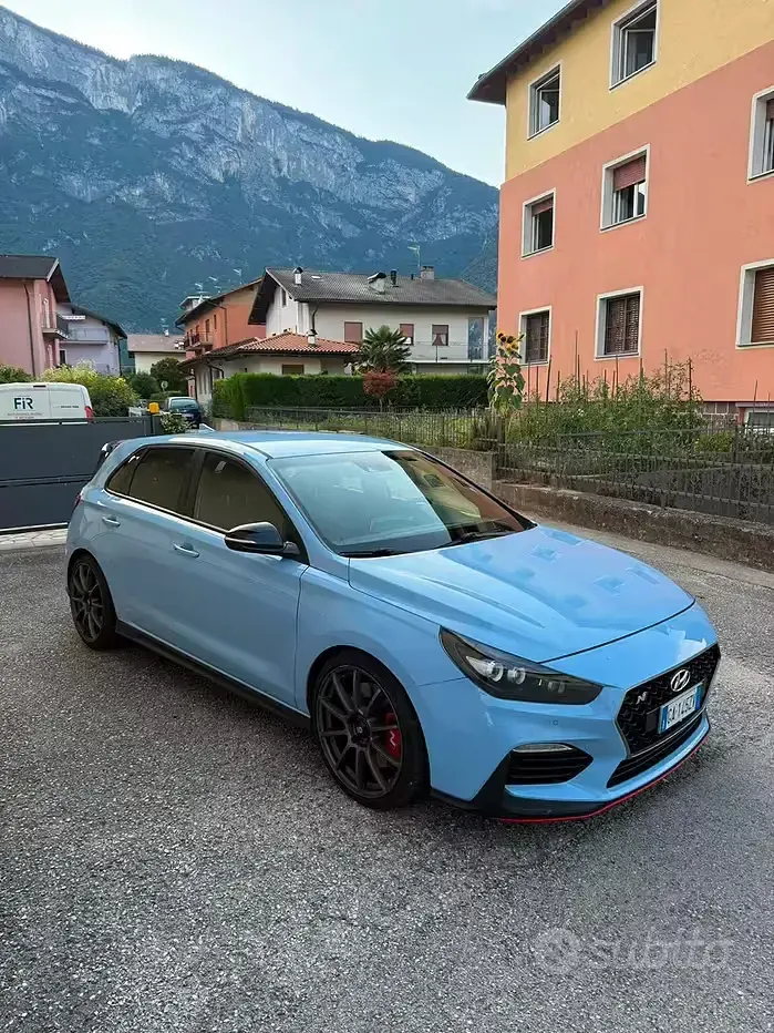 Usata Hyundai i30 275 CV (202 kW) 2020 Bluazzurro Berlina