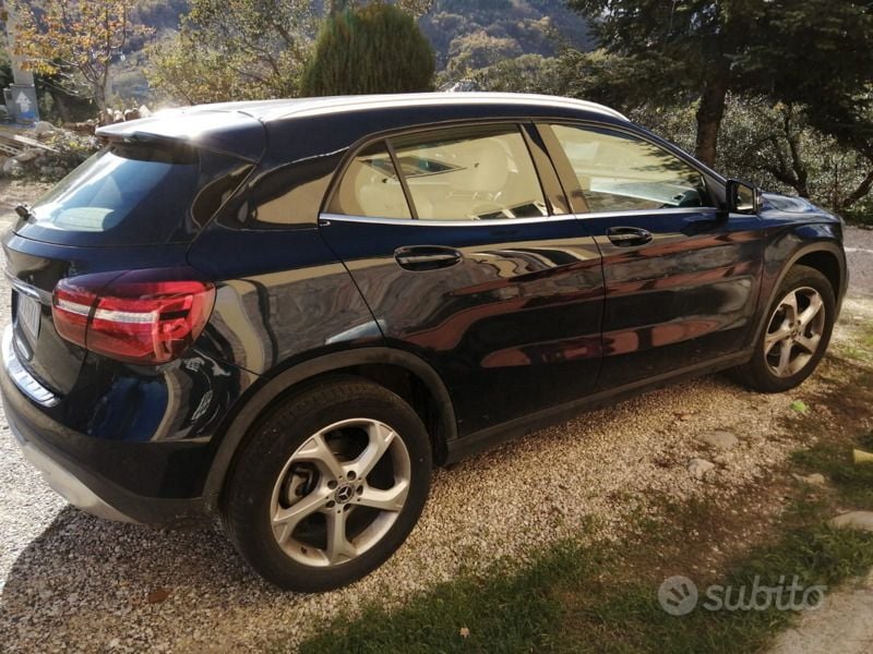 Usata Mercedes GLA200 Sport 2018 Blu SUV