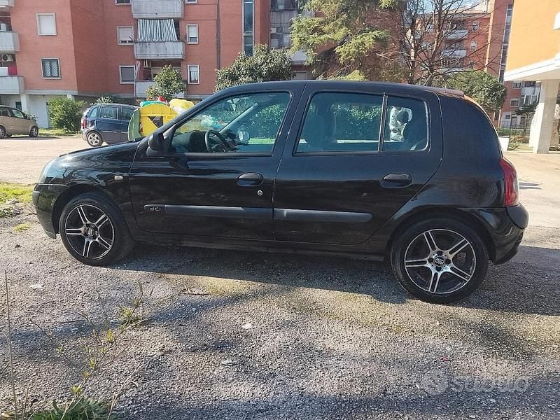 Usata Renault Clio II 2005 Nero Berlina