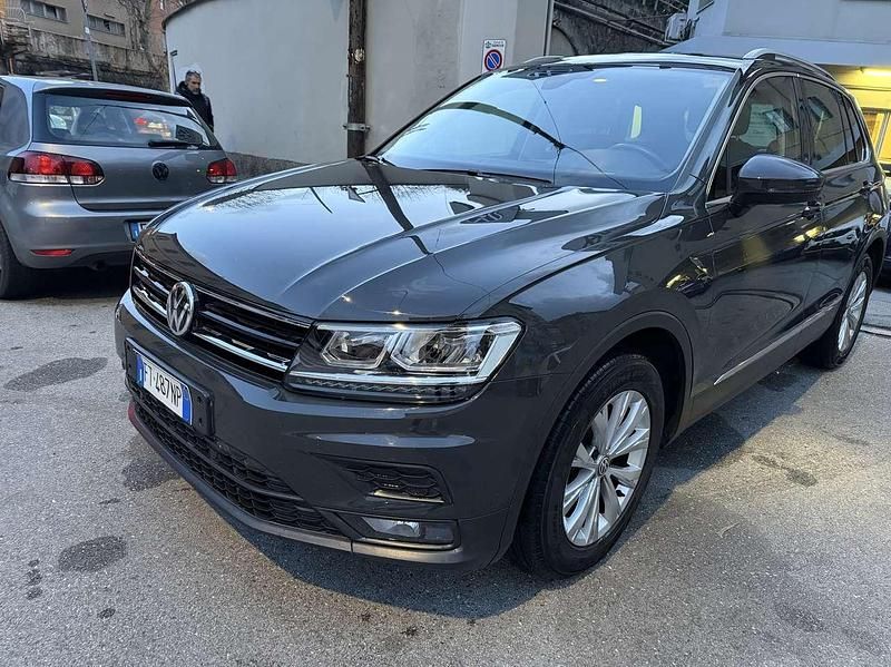 Usata VW Tiguan Business 150 CV (110 kW) 2018 Grigio SUV