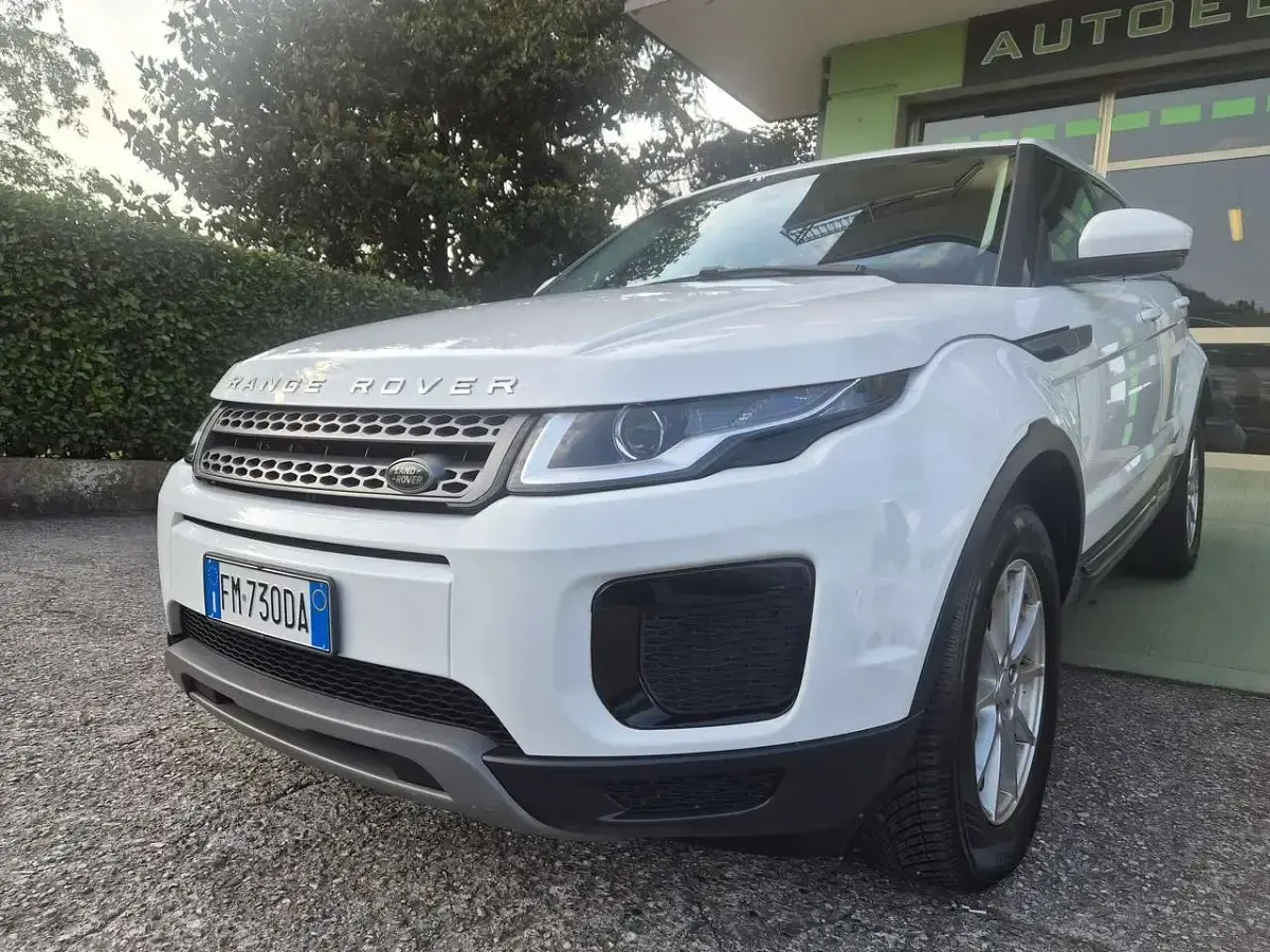 Usata Land Rover Range Rover evoque SE 150 CV (110 kW) 2017 Bianco SUV