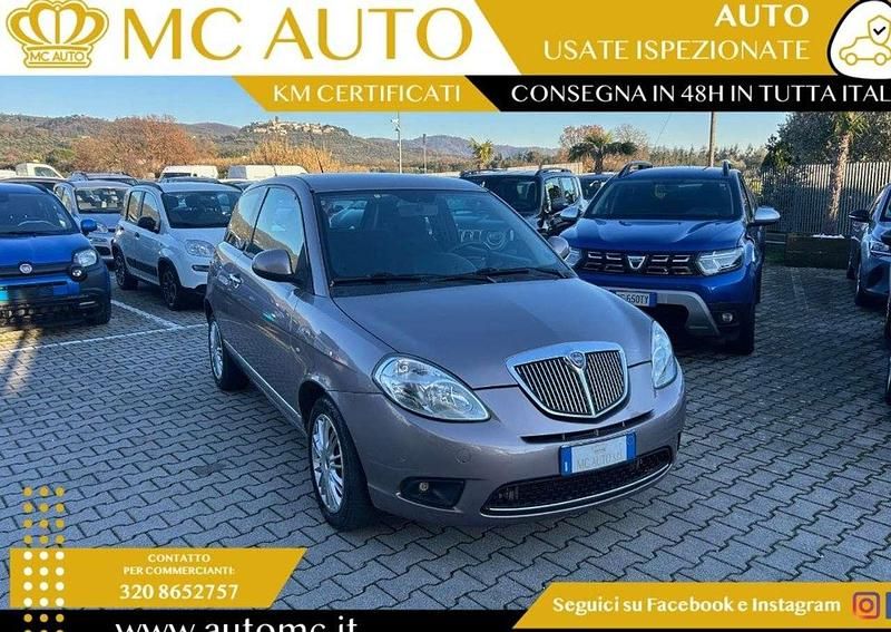 Rosa Usata 2010 Lancia Ypsilon Due volumi | 4499 € (Buon prezzo) - Immagine 1/4