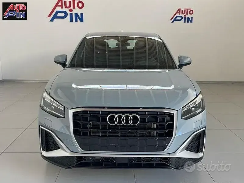 Usata Audi Q2 S-Line 150 CV (110 kW) 2025 Grigio SUV
