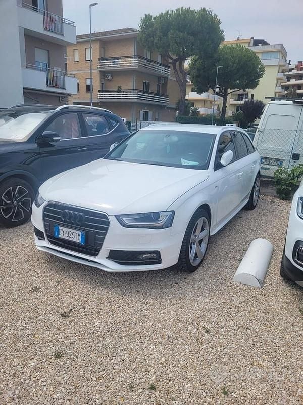 Usata Audi A4 150 CV (110 kW) 2015 Bianco Station wagon
