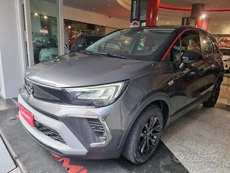 Usata Opel Crossland X GS Line 83 CV (61 kW) 2021 Nero SUV