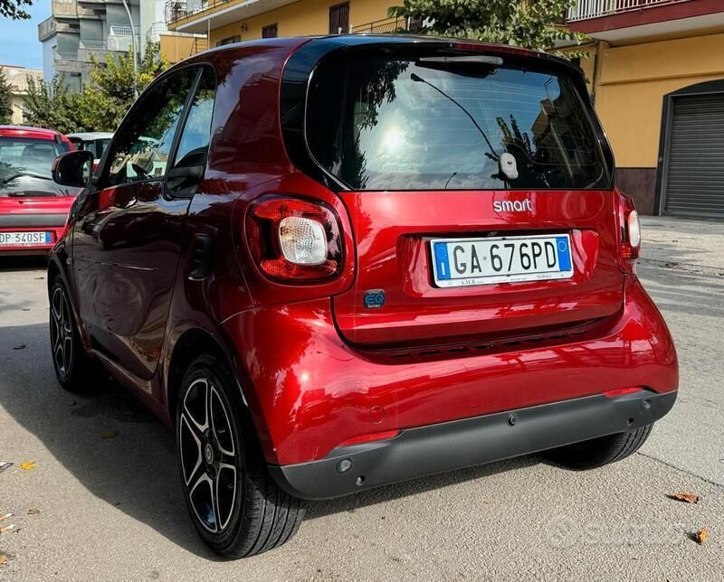 Usata Smart ForTwo Electric Drive Passion 41 kW (56 CV) 2020 Nero Coupé