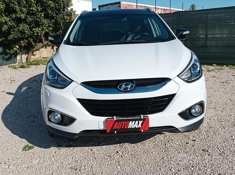 Bianco Usata 2015 Hyundai ix35 Xpossible SUV | 8990 € (Buon prezzo) - Immagine 1/4