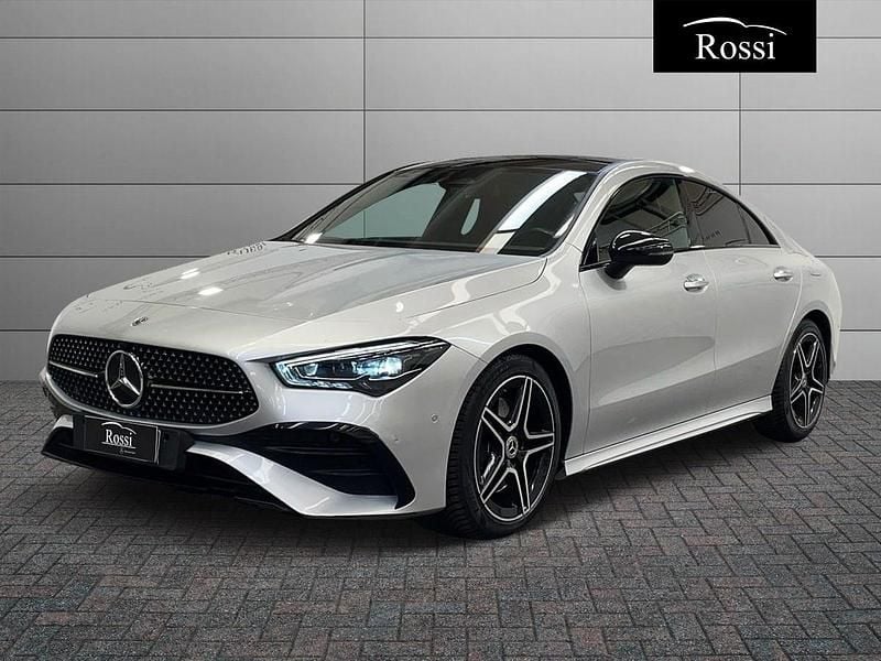 Usata Mercedes CLA200 Advanced Plus 150 CV (110 kW) 2023 Grigio chiaro metallizzato Coupé