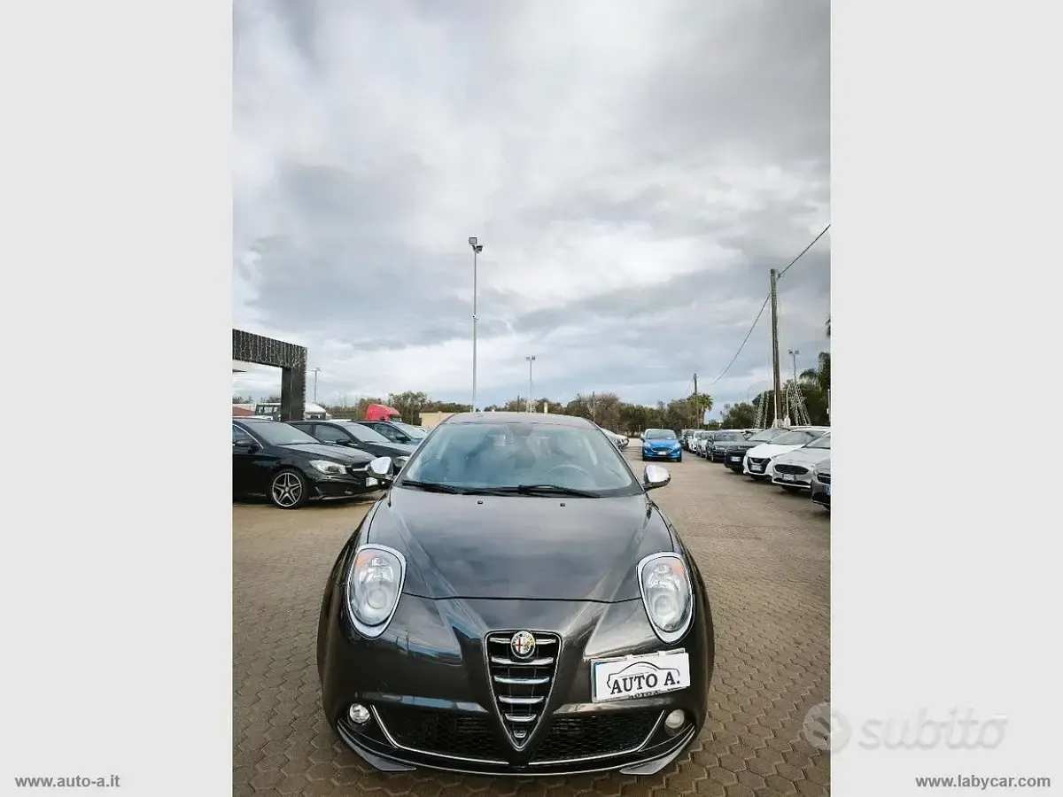Usata Alfa Romeo MiTo Distinctive 85 CV (62 kW) 2014 Grigio Utilitaria