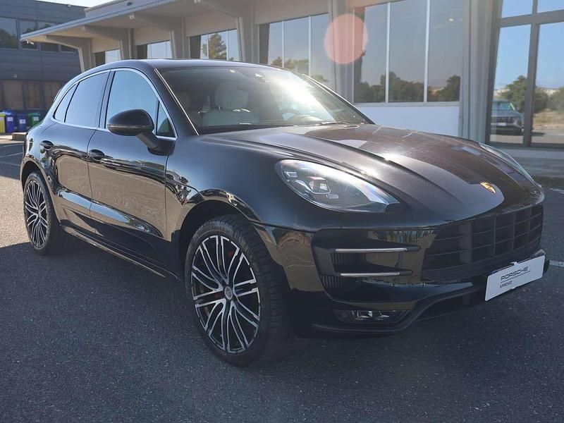 Usata Porsche Macan Turbo 400 CV (294 kW) 2016 Nero SUV