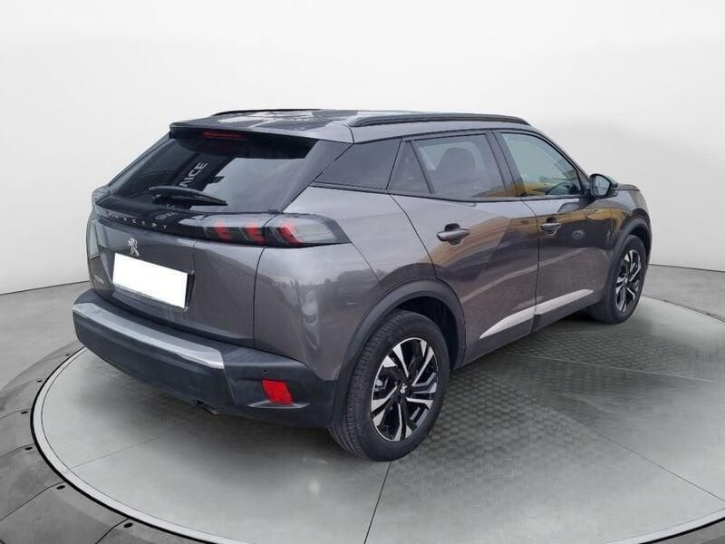 Usata Peugeot 2008 Allure 102 CV (75 kW) 2020 Grigio scuro SUV