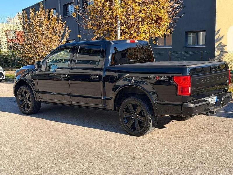 Usata Ford F-150 Platinum 370 CV (272 kW) 2019 Nero Pick-up