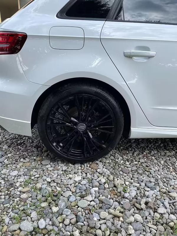 Usata Audi A3 S-Line 110 CV (80 kW) 2017 Bianco Berlina