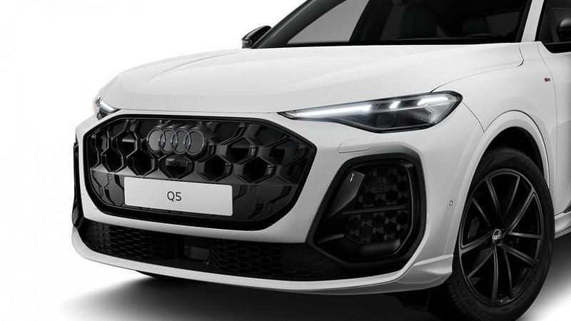 Nuova Audi Q5 Sportback S-Line 150 CV (110 kW) 2025 Bianco arkona SUV