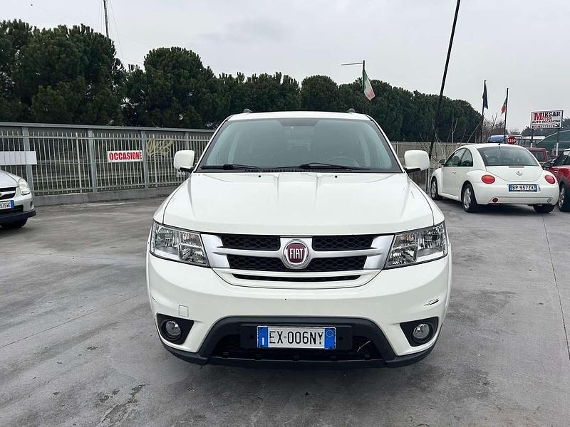 Usata Fiat Freemont Lounge 170 CV (125 kW) 2014 Bianco SUV