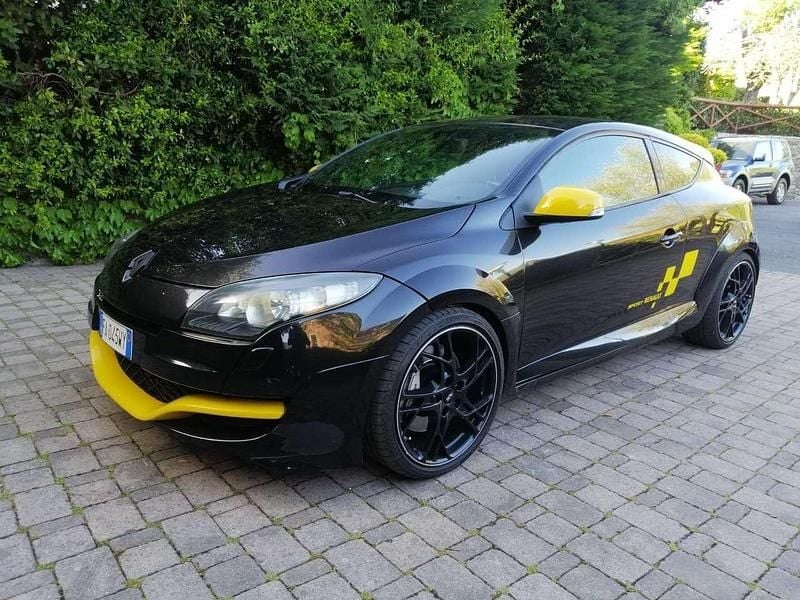 Begagnad Renault Mégane Coupé R.S. 250 HK (183 kW) 2010 Svart Sportkupé