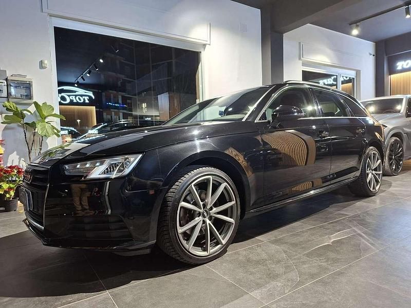 Usata Audi A4 Business 150 CV (110 kW) 2017 Nero Station wagon