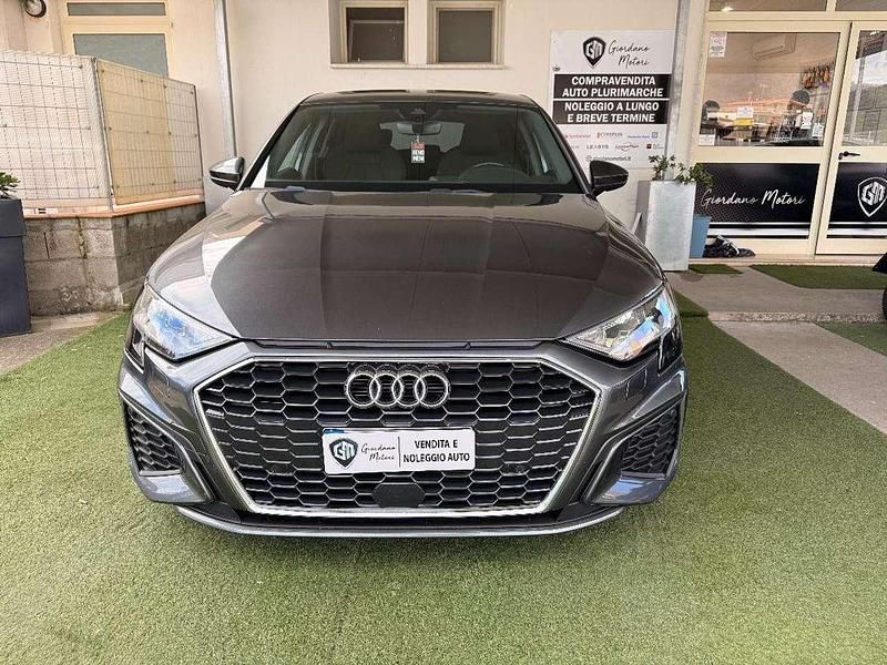 Usata Audi A3 S-Line 116 CV (85 kW) 2021 Grigio Berlina