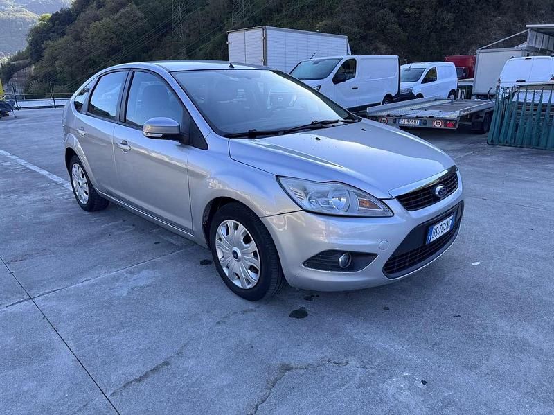 Usata Ford Focus 90 CV (66 kW) 2008 Argento Berlina