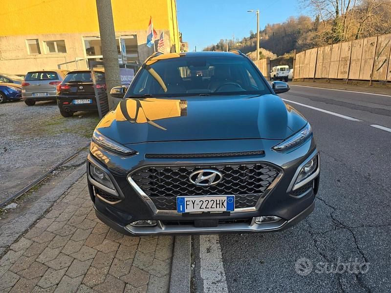 Usata Hyundai Kona Xpossible 116 CV (85 kW) 2019 Grigio SUV