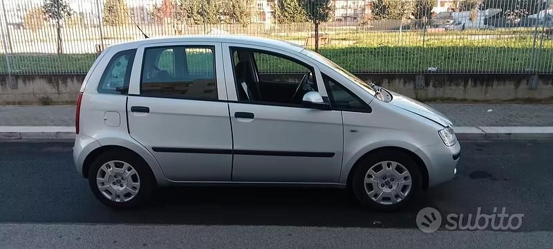 Usata Fiat Idea 95 CV (69 kW) 2012 Monovolume