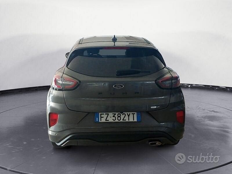 Usata Ford Puma ST-Line 125 CV (91 kW) 2020 Grigio SUV