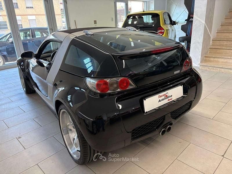 Usata Smart Roadster Brabus 101 CV (74 kW) 2005 Nero pastello Cabrio