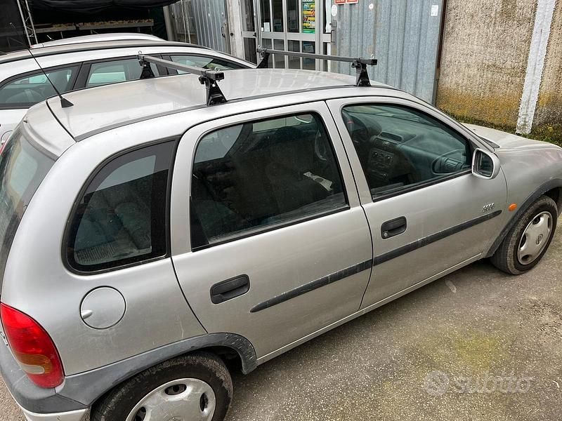 Occasion Opel Corsa 54 ch (39 kW) 2000 Gris Berline