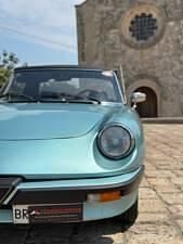 Usata Alfa Romeo Spider 103 CV (75 kW) 1983 Verde Cabrio