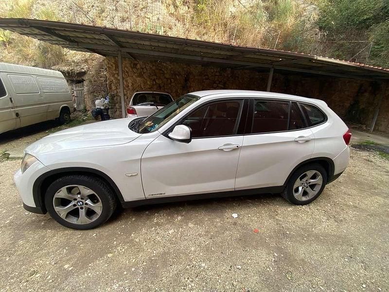 Usata BMW X1 143 CV (105 kW) 2011 Bianco SUV