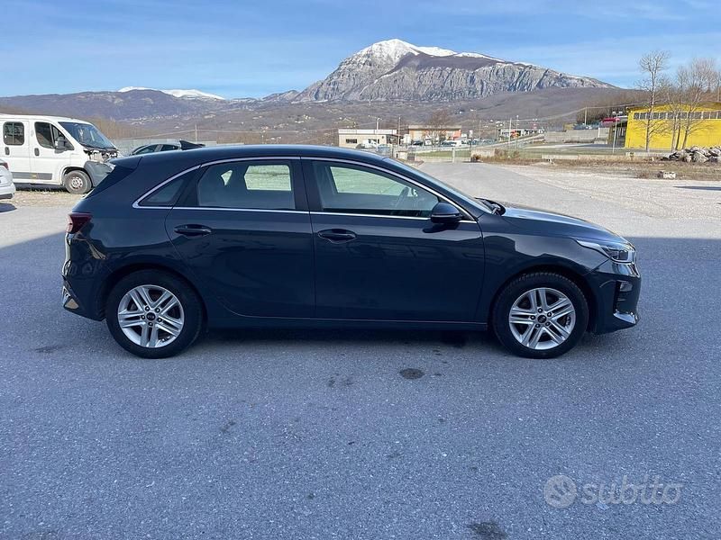Usata Kia Ceed 2019 Grigio Utilitaria