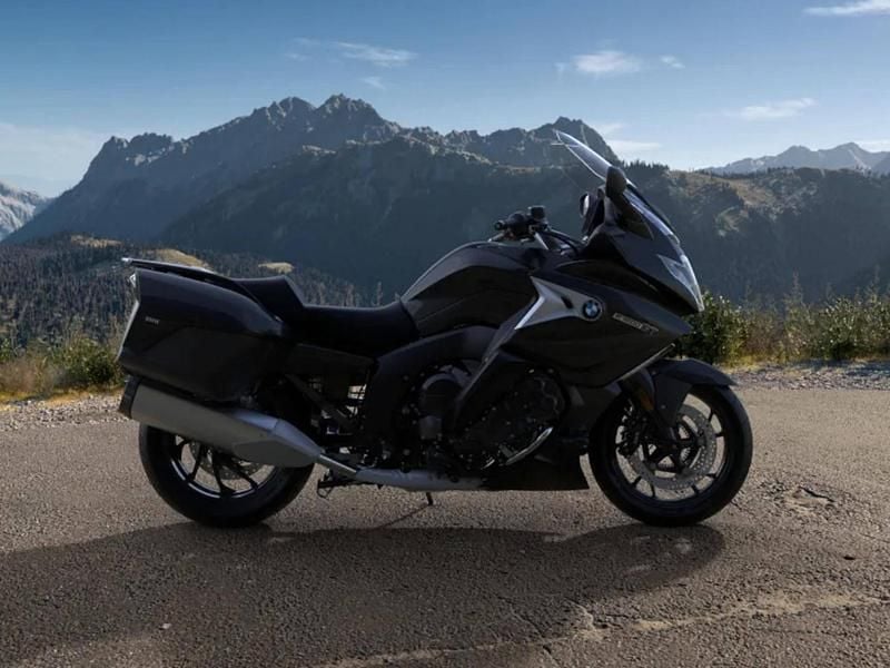 Nuova 2025 BMW 1600 Sport Line Berlina | 29.593 € - Immagine 1/4