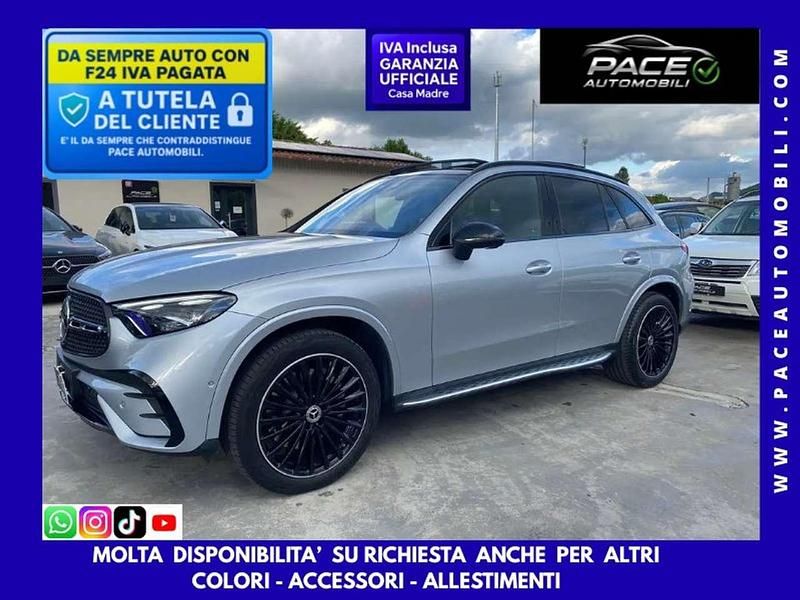 Nero Usata 2023 Mercedes GLC300e Premium SUV | 65.900 € (Buon prezzo) - Immagine 1/4