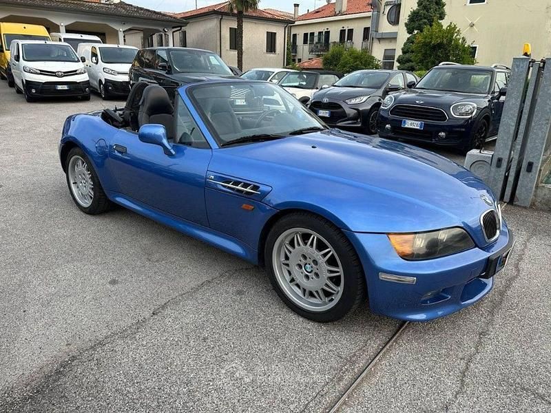 Usata BMW Z3 Efficient Dynamics 150 CV (110 kW) 2000 Blu Cabrio