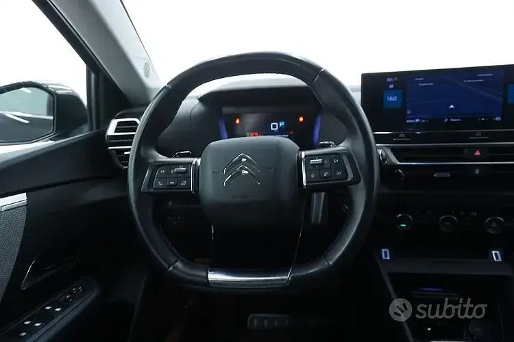 Usata Citroën C4 Shine 131 CV (96 kW) 2022 Nero Berlina