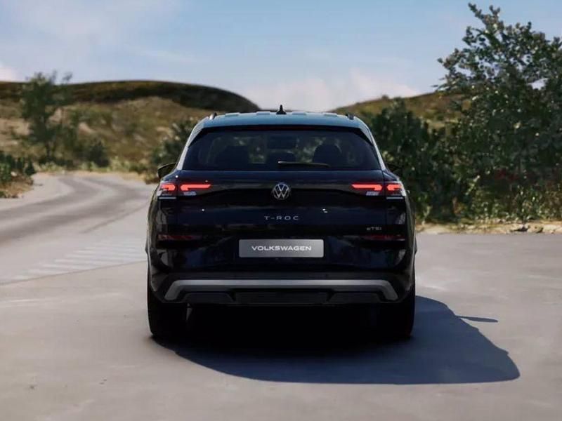 Nuova VW T-Roc Life 150 CV (110 kW) 2026 Grenadill black metallizzato SUV